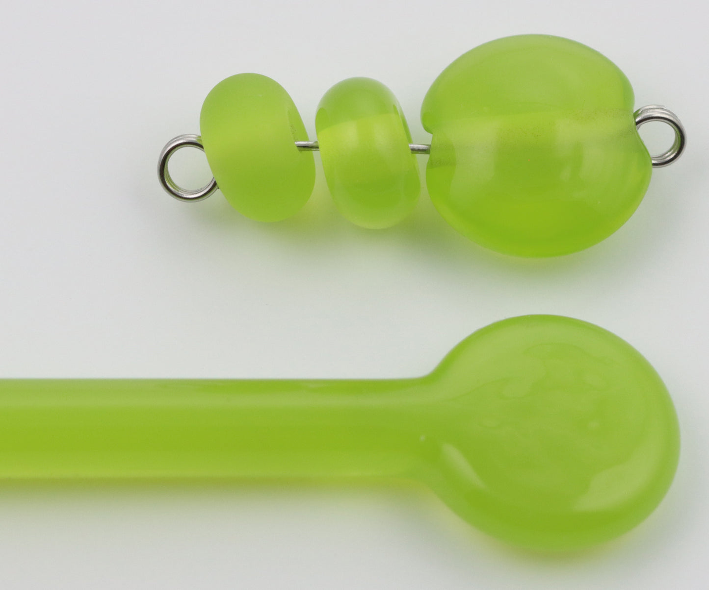 Electric Lime Misty Ltd Run Creation is Messy Glass Rod