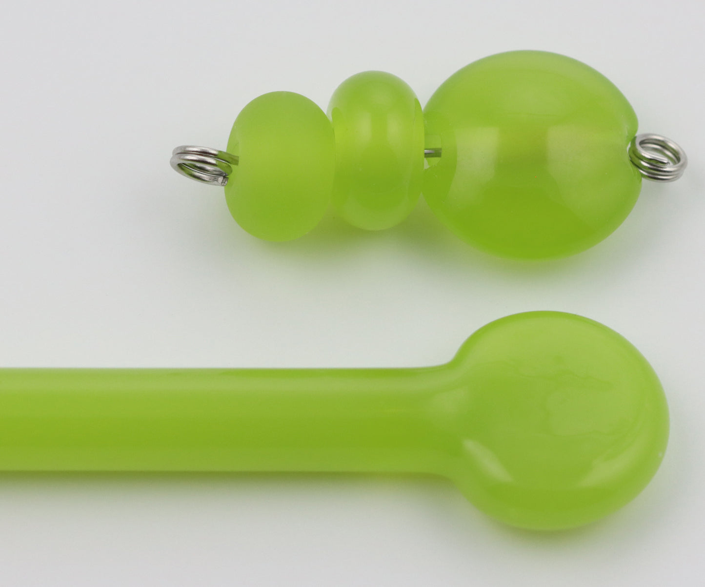 Electric Lime Milky Ltd Run Creation is Messy Glass Rod
